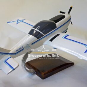 Evektor-Aerotechnik EV-97 Eurostar with detailed craftsmanship.